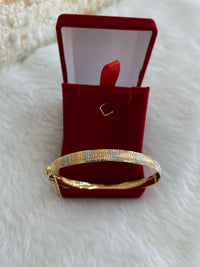 Bracelete de ouro 416 quilates  tricolor  com pega ladrão